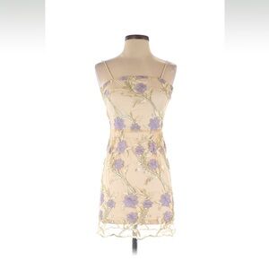Jr Sm Embroidered floral body con dress